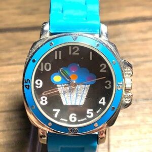 Super Cute Sophie cupcake watch in EUC